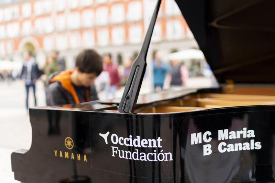 Tu ciudad se llena pianos Valencia